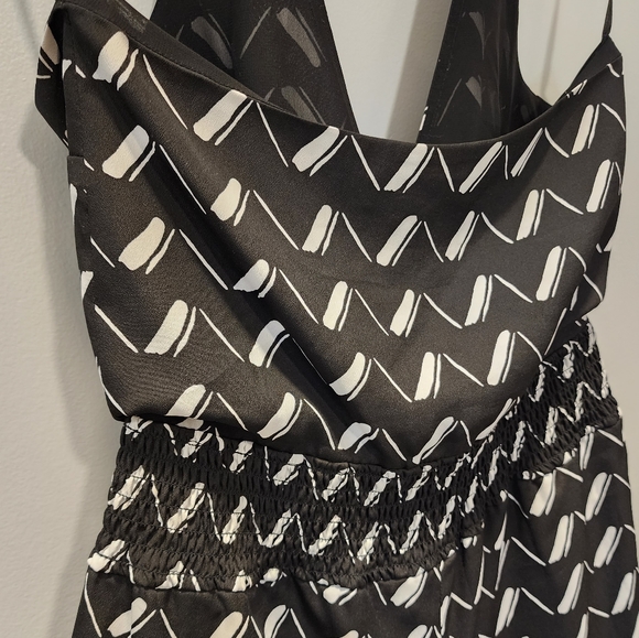 BCBGENERATION Black & White Romper - Picture 7 of 9